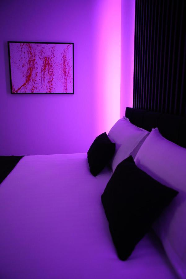 Dark Boutique Hotel Shkoze Екстер'єр фото